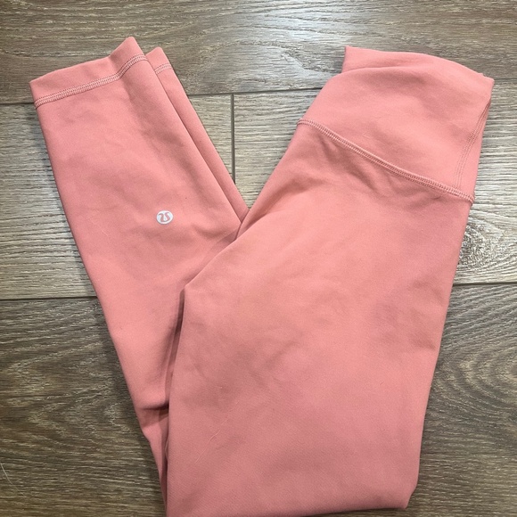 LuluLemon Wunder Train High-Rise Crop Legging Sz 4 Blush Pink - Picture 1 of 10